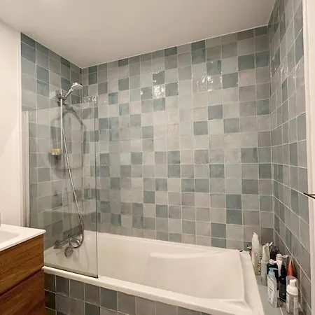 Appartement Cosy, Calm 70m2, 2 Bedroom Flat.